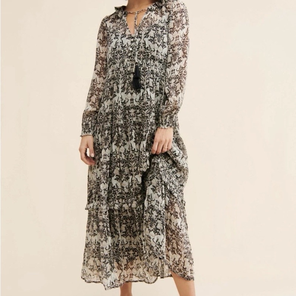 Anthropologie Black and Cream Long Sleeve Dress